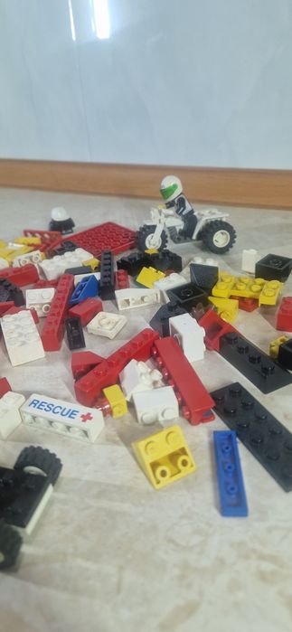 Klocki Lego różnego rodzaju