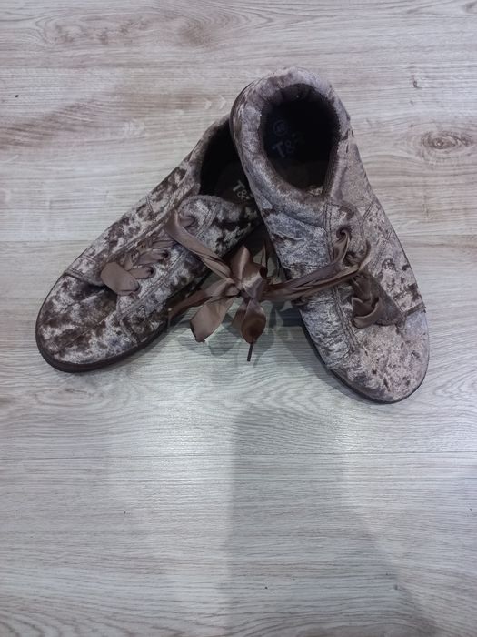 Trampki damskie welurowe 40 nowe