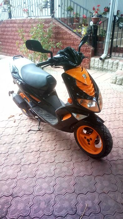 Скутер Peugeot Speedfight 2