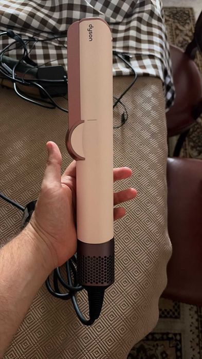 Alisador secador de cabelo Dyson Airstrait (ceramic pink/rose gold)