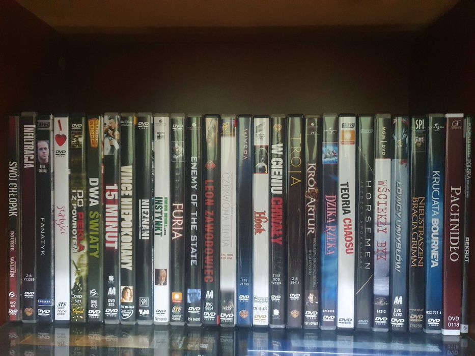 Filmy na DVD od 10 zł szt