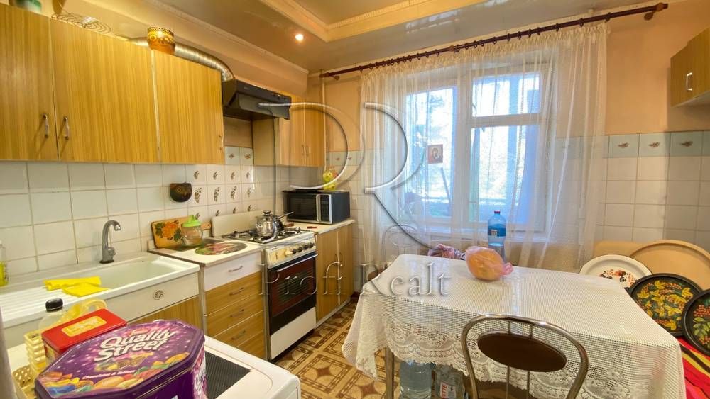Продаж 2к квартири вул Вишгородська 34/1 Оболонський р-н /Мінська/Г.Дніпра