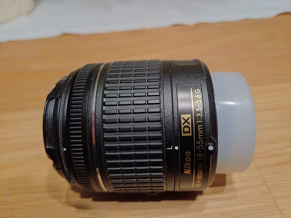 Objetiva Nikon DX 18-55 mm