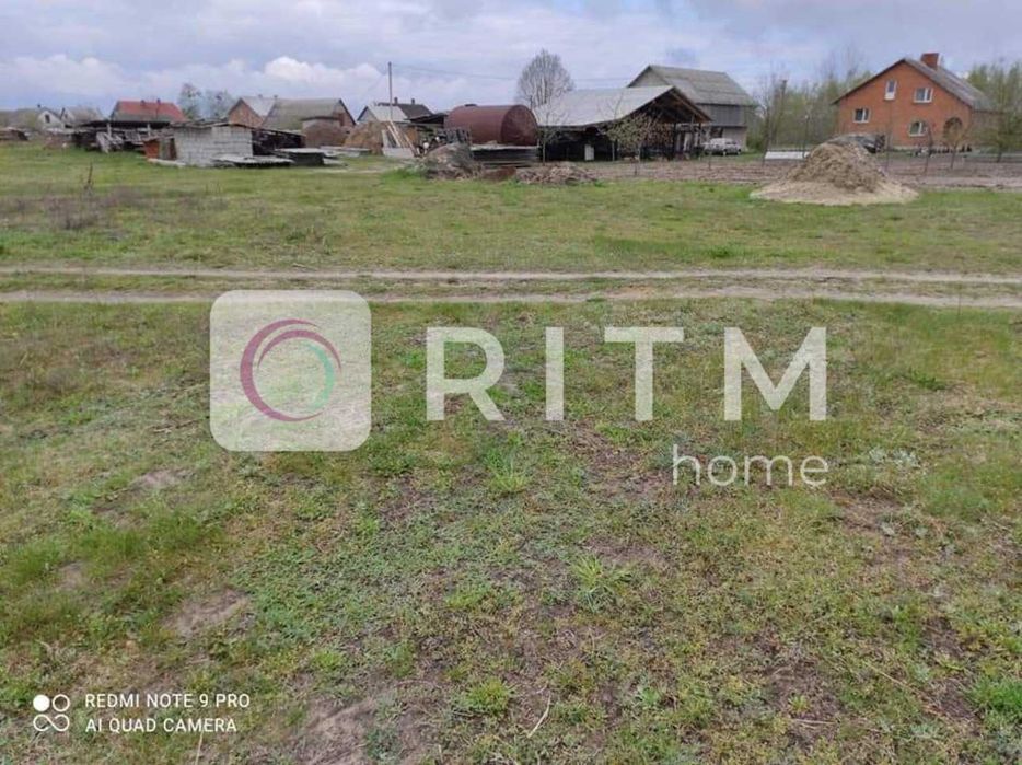 Продаж земельної ділянки в с. Підманево біля озера Світязь