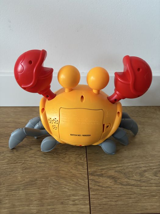 Chodzacy krab zabawka