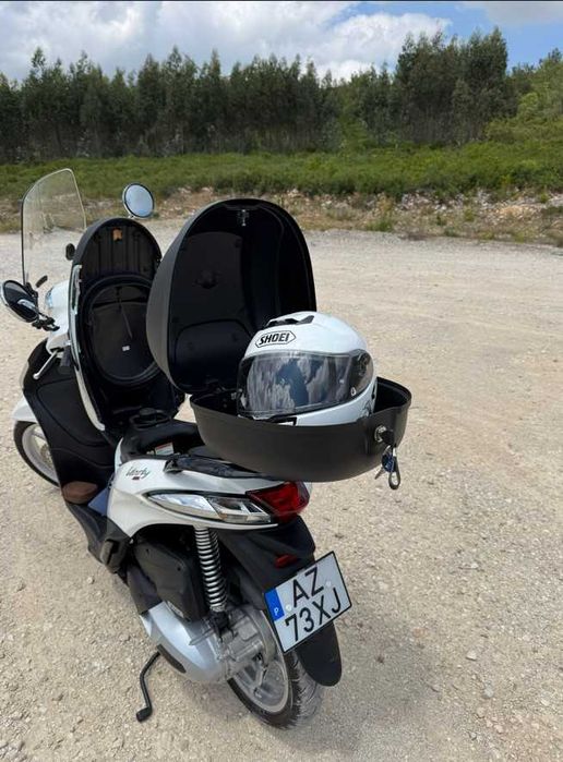 Piaggio Liberty 125 ABS – 2023 – 1.850 km – Como nova
