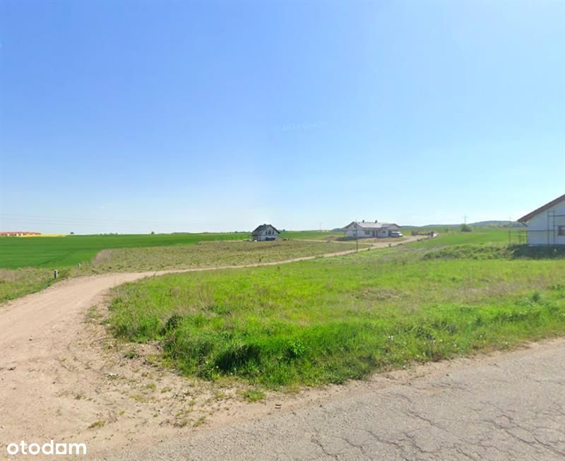 Działka budowlana w Różynach