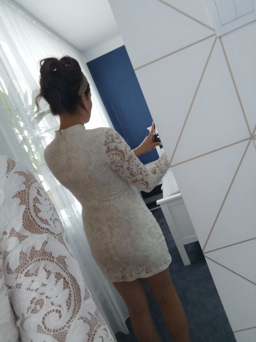Sukienka koronkowa koronka biała rękaw mini dekolt nowa 36 38