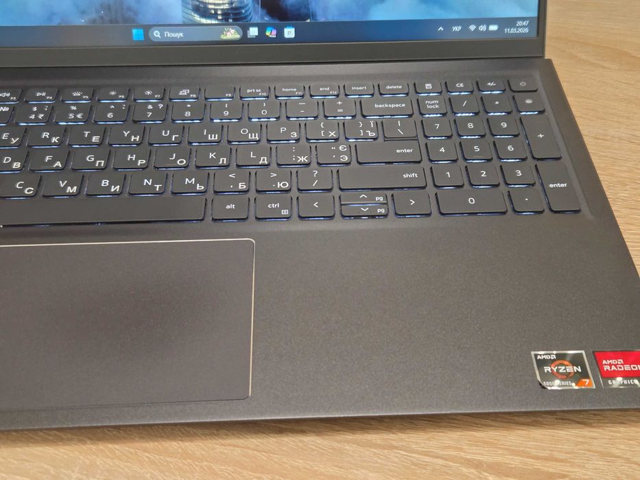 Ноутбук Dell Vostro 15.6" 5515 Ryzen 7-5700U/16GB/SSD 512GB /Win 11P
