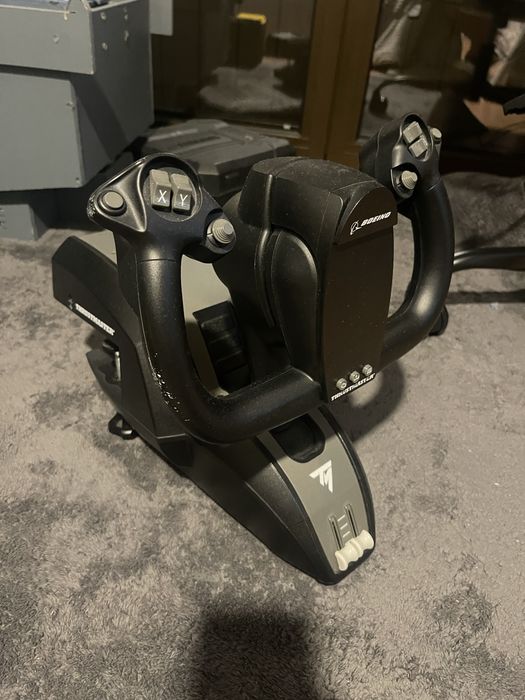 Thrustmaster Yoke Boeing