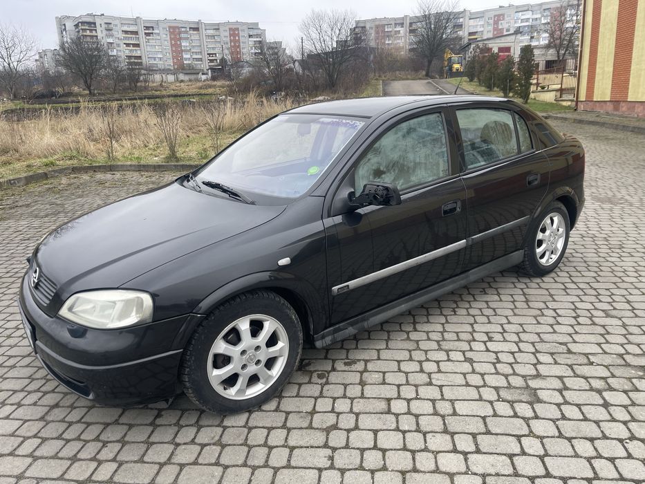 Opel Astra  1.6 супер