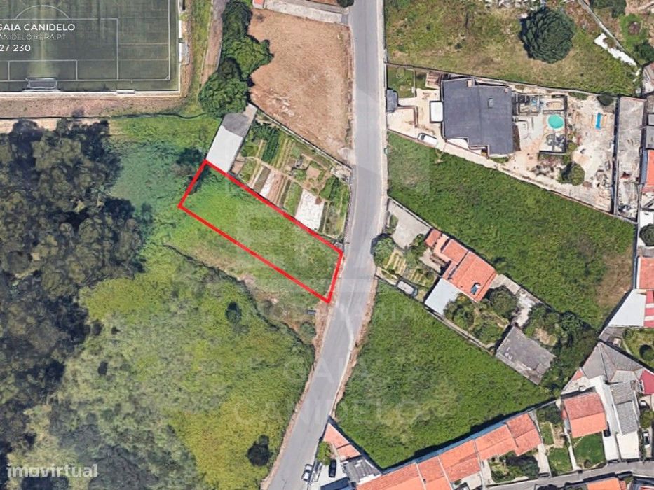 Terreno para Construção com 521 m²