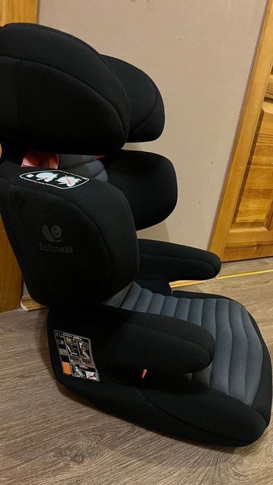Автокрісло Renolux Renofix Carbon
