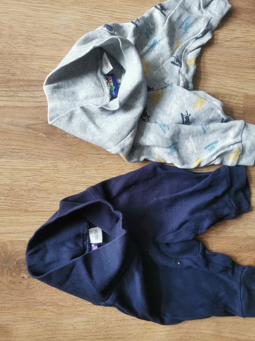 Spodenki niemowlęce 50 56 spodnie dla chłopca samoloty