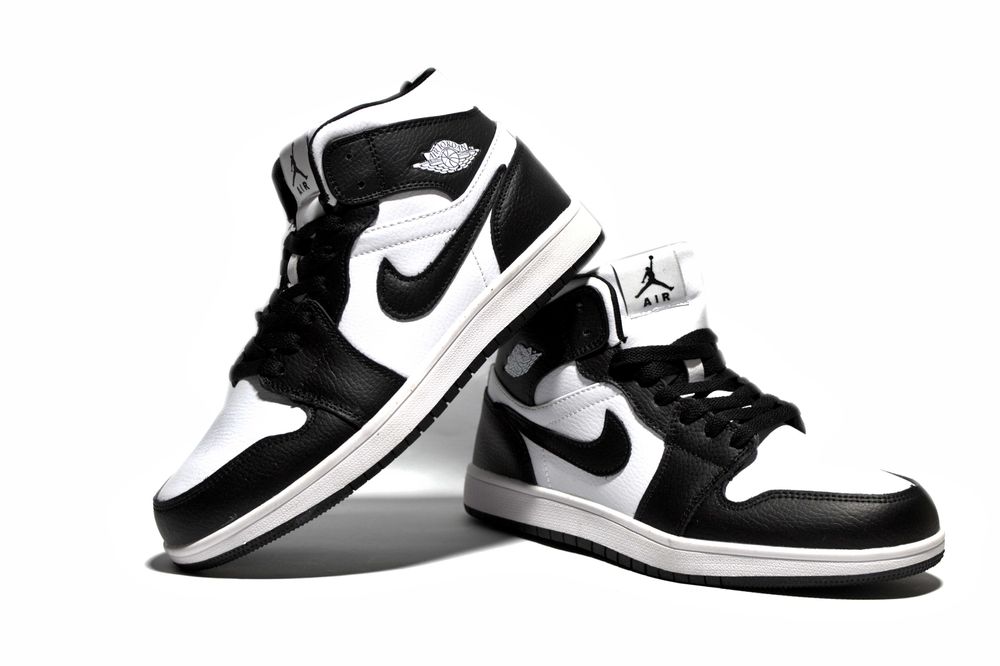 зимові кросівки  Nike Air Jordan 1 на хутрі з 36по41р