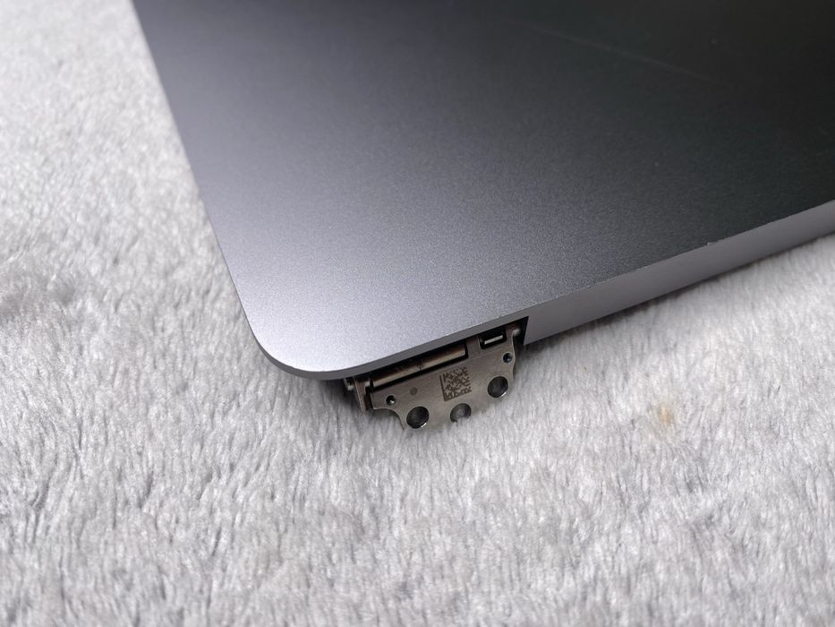 Екран MacBook Pro A1706/A1708 (2016–17) оригінал, на запчастини