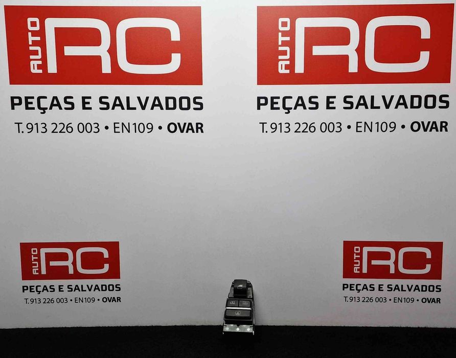 Comando / Botão / Interruptor Vidros Trás Direito 9204862-02 - BMW 7