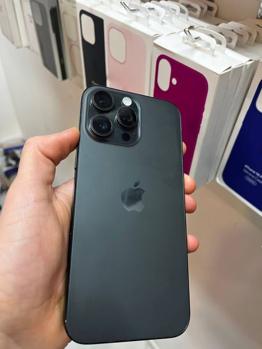 Iphone 16pro max 512gb black titanium. Гарантия. Обмен.
