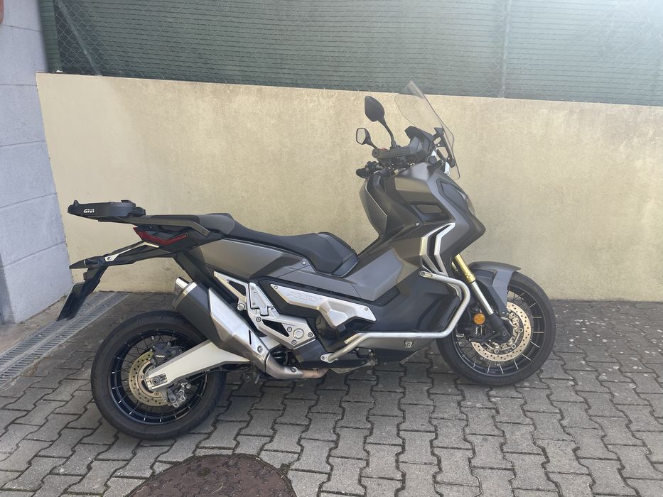 Honda x adv 750 - ótimo estado