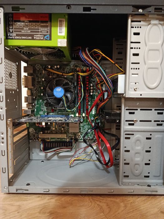 Робочий ПК, i5 4ядра, 8gb, hdd250, 600w.