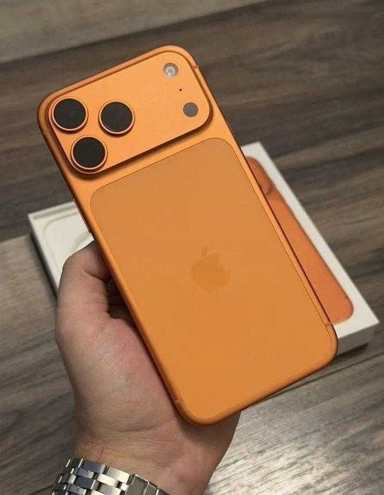 iPhone 17 Pro Max, 256 ГБ, SIM + eSIM