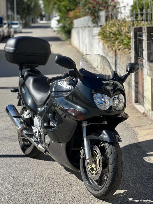 Suzuki gsx 750 f