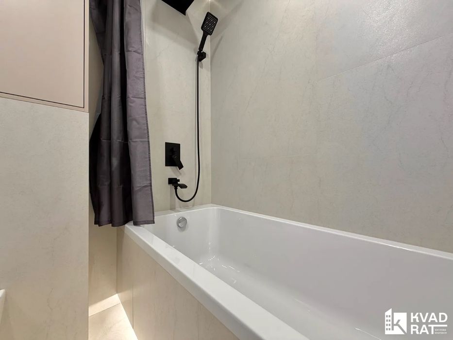 Продаж дизайнерської 1-кімнатної квартири | ЖК Manhattan | 53,8 м²