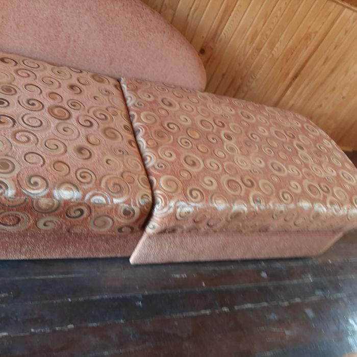 Продам 2 ліжка-дивани. Нові. Макарів.
