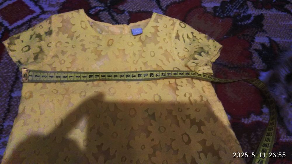 Літній костюмчик на дівчинку