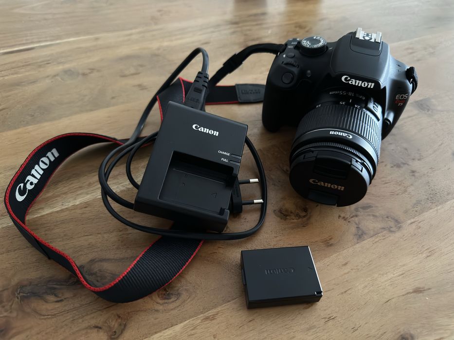Canon EOS 1200D (Rebel T5) + Objetiva 18-55mm | Excelente Estado