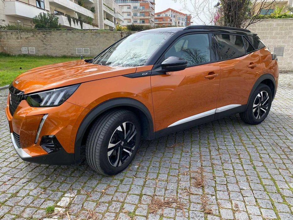 Peugeot 2008 Pack GT laranja impecável