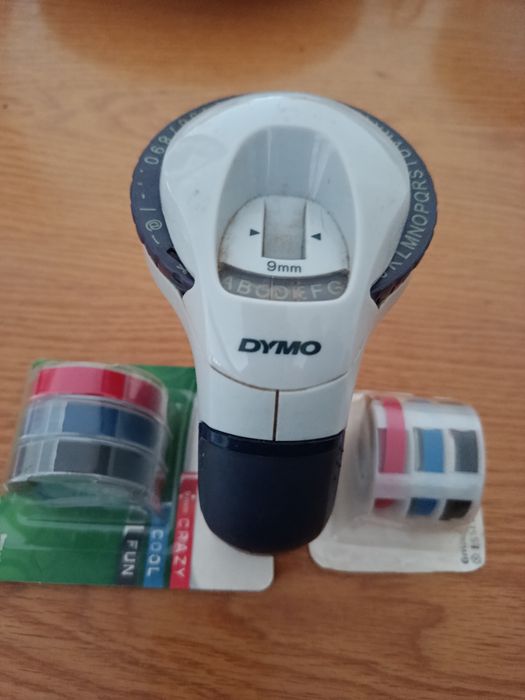 Impressora de Etiquetas Adesivas Vintage com Relevo + 6 rolos de fita