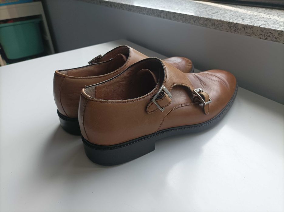 Sapatos Homem Pele Pierre Cardin – Modelo Dupla Fivela