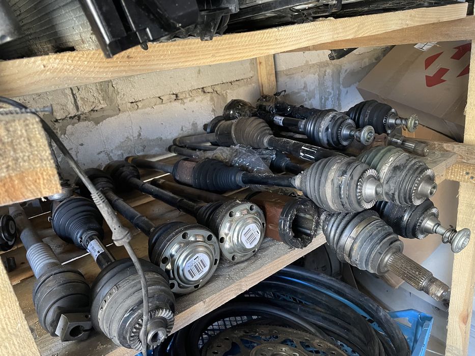 Полуось xdrive F10 F11 F25 F26 F30 F15 F16 G05 G06 G01 G02 G11 G12