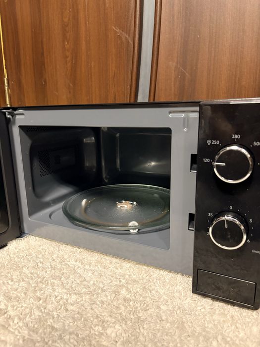 Мікрохвильовка SAMSUNG