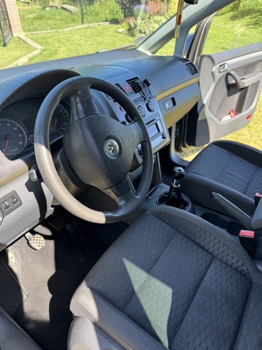 Фольксваген Тоуран Volkswagen Touran 2007