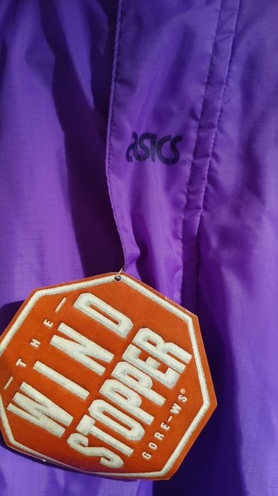 Windstoper ASICS