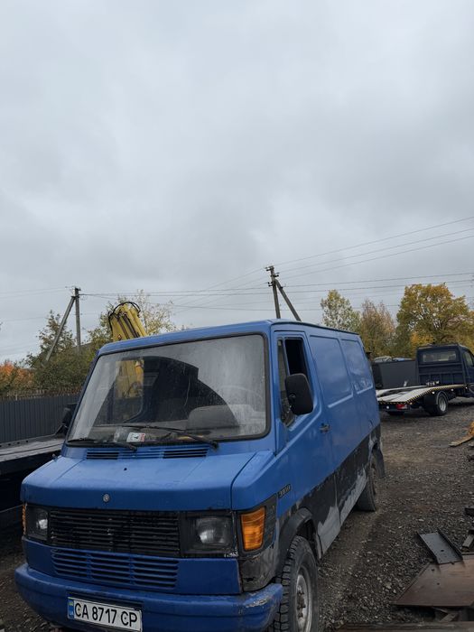 Продам мерседес 310. D