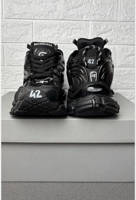 Кросівки Balenciaga runner