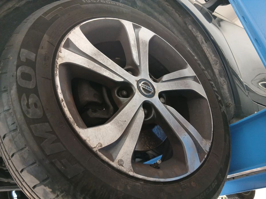 Conjunto de jantes NISSAN Pulsar Hatchback (C13)
