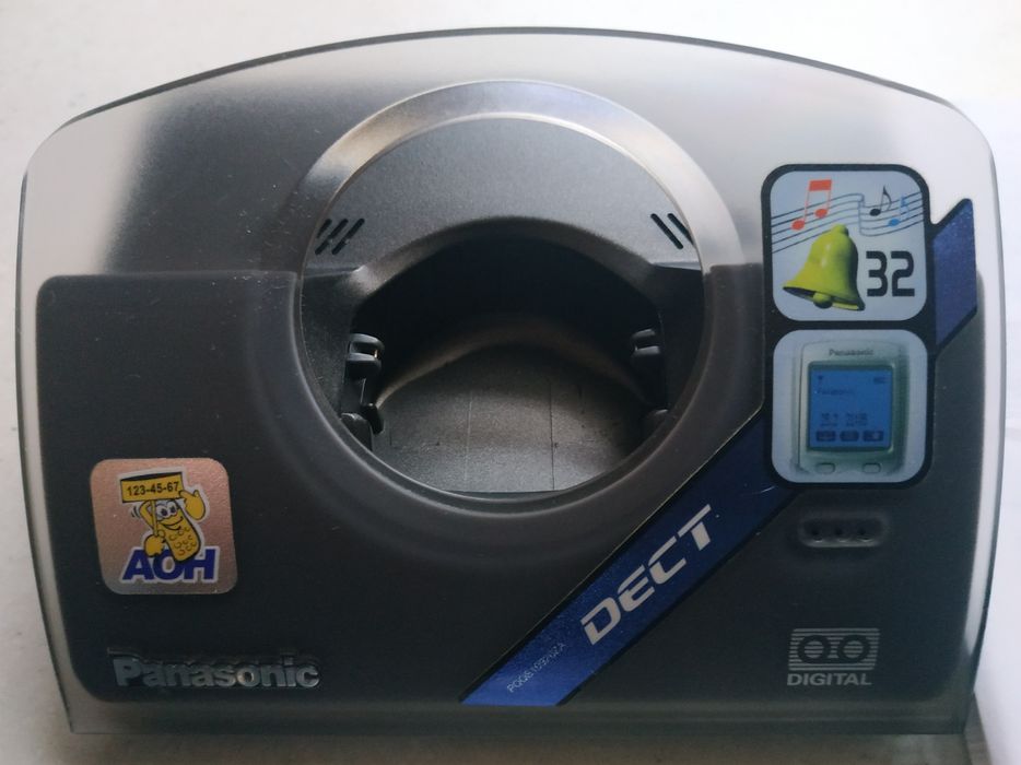 Стильный, офисный радиотелефон Panasonic KX-TCD510RU