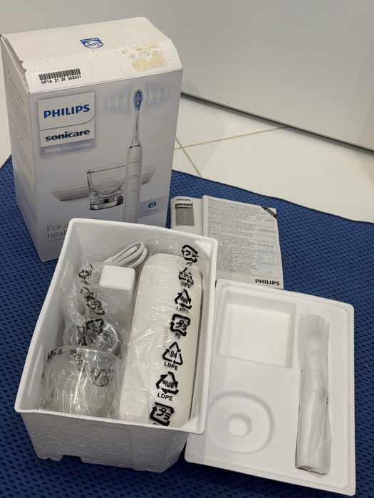 PHILIPS sonicare 9000 本体（未開封) philips sonicare 9000 - Купити електроніку - Ціни на OLX.ua