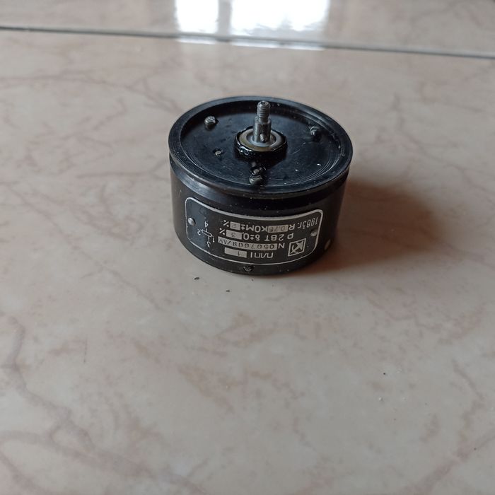 В-50; Резисторы ПЛП ; ПТП разных номиналов; РЭС-90