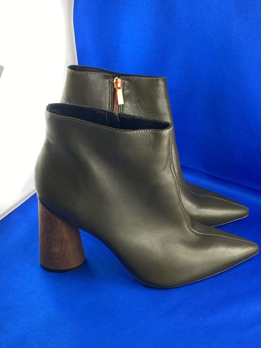 Ботильйони Helen Billkrantz