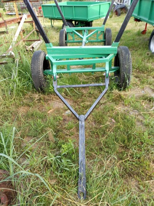 Wòz ciągnikowy sprzedam