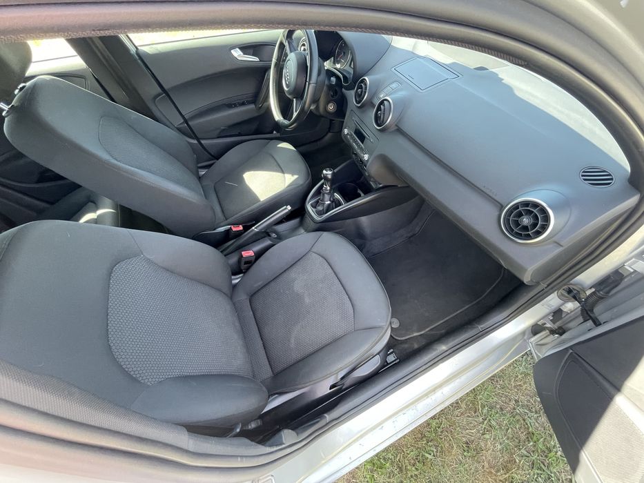 Audi A1 1.6 TDI 90cv - 2012