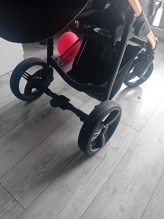 Wózek spacerówka plus gondola Bebetto Nico Stilo