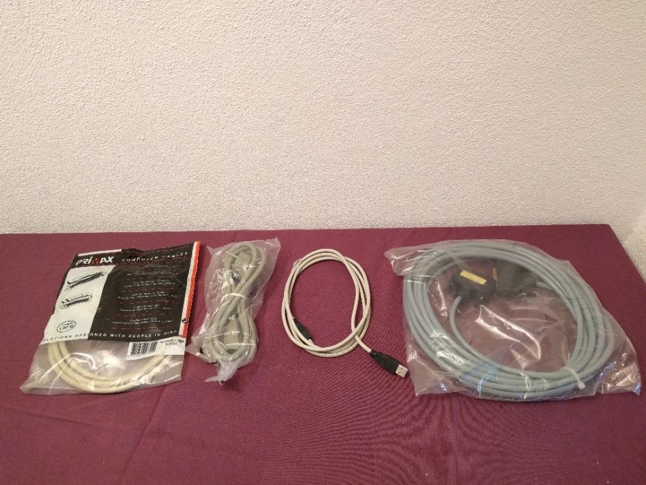 Cables: Computers, printers, power supplies, projectors, USB, etc438006919296471042