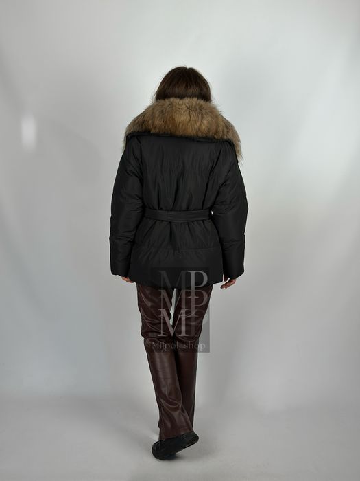 Жіночий чорний пуховик пухан з натуральним хутром єнота, 42-60 розміри
