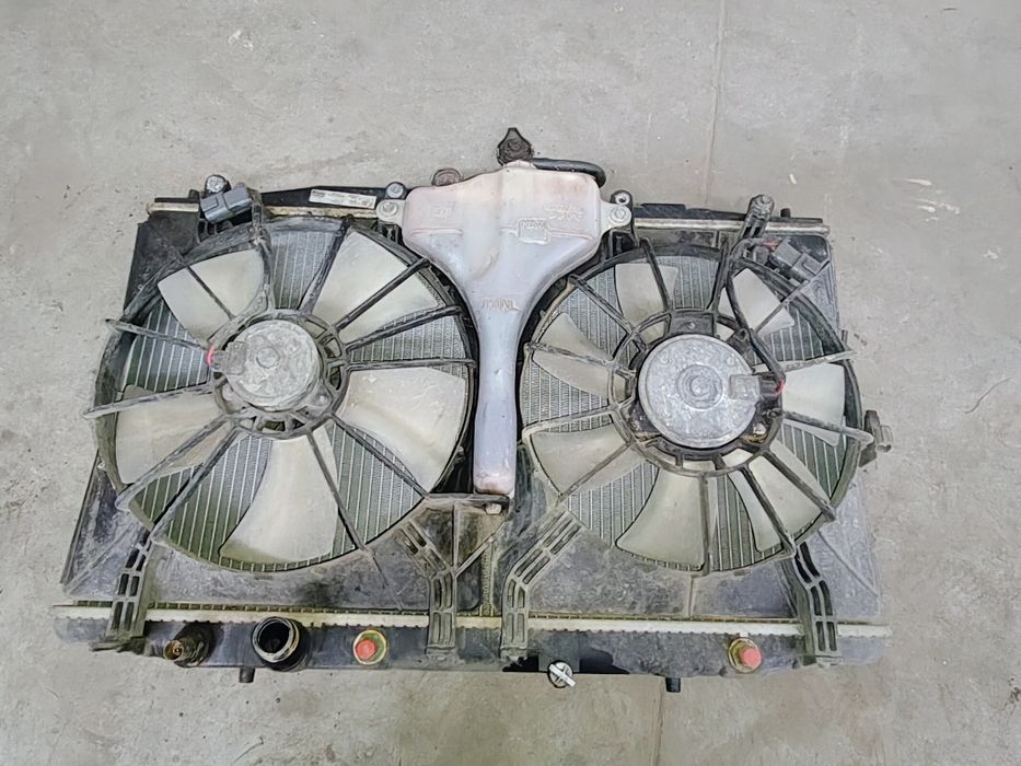 Honda Accord VII 2.4 B chłodnica wody wentylator chłodnicy KOMPLET i inne